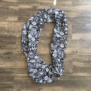 Black + White Aztec Infinity Scarf